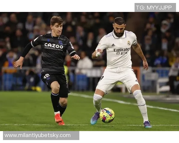 皇家社会主场迎战强敌有望反弹争取胜利展现实力